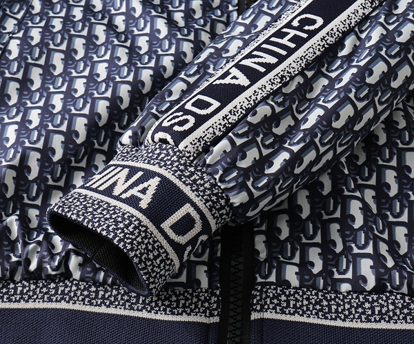 ブランドジャケット着用イメージ